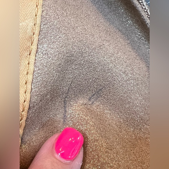 Kathy Van Zeeland Gold Jewel Embellished Shoulder Bag - Picture 14 of 15